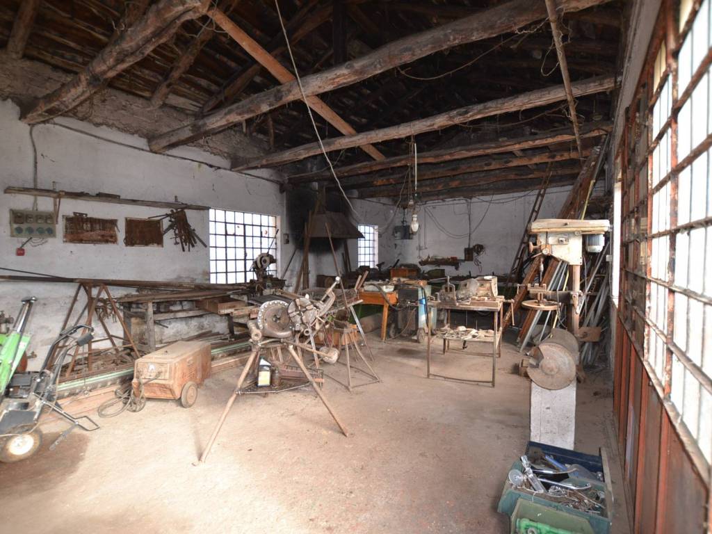 Loft / open space a Aviano in Via Trieste, 38 - Foto 5