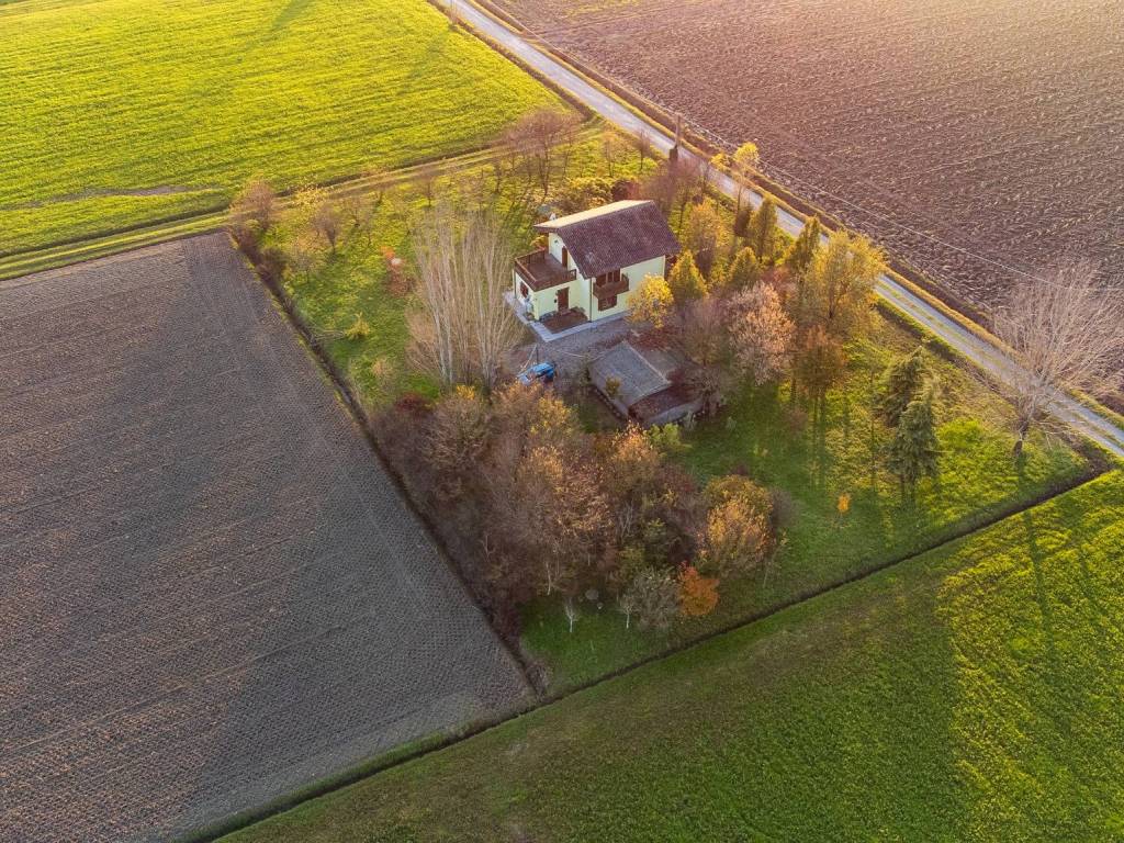 Villa a Soragna in via carzeto - Foto 5
