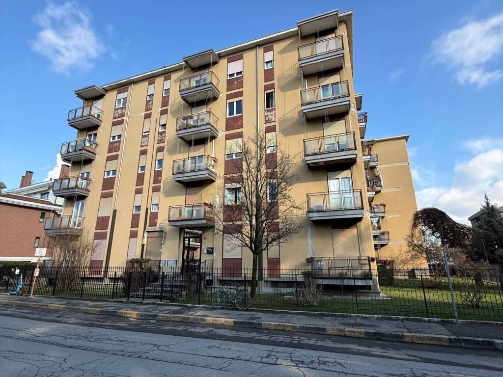 Appartamento a Monza in Via Antonio Cederna, 56 - Foto 4