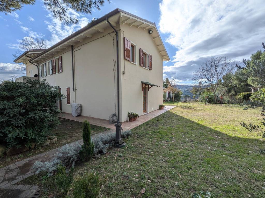 Villa a Pesaro in Strada di San Nicola, 20 - Foto 5