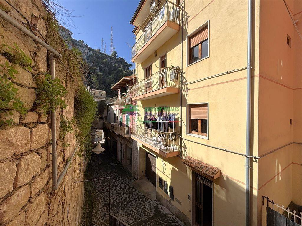 Appartamento a Modica in Via Tirella - Foto 2