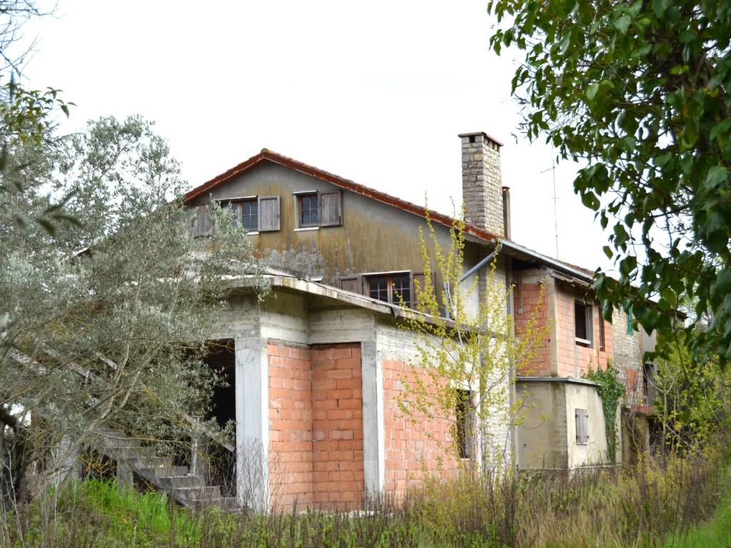 Villa a Passignano sul trasimeno in Via Irma Ricci - Foto 5
