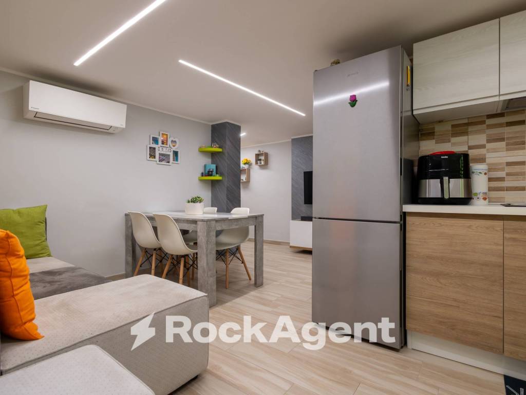 Attico / mansarda a Catanzaro in Via Giuseppe Rito, 5 - Foto 4