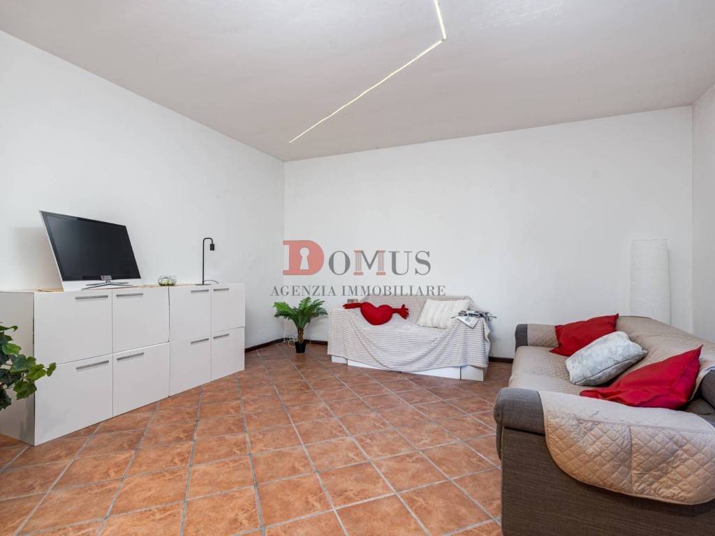 Appartamento a Reggio emilia in Via Antonio Fogazzaro, 34 - Foto 2
