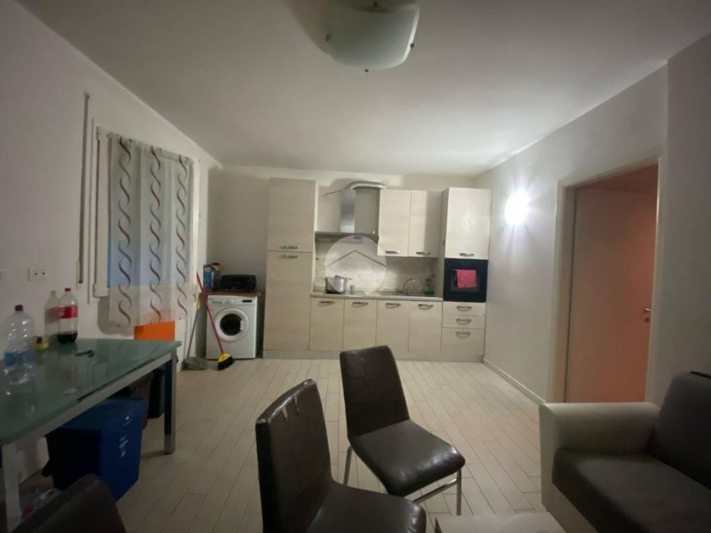 Appartamento a Mantova in VIA BRESSANONE, 7 - Foto 3