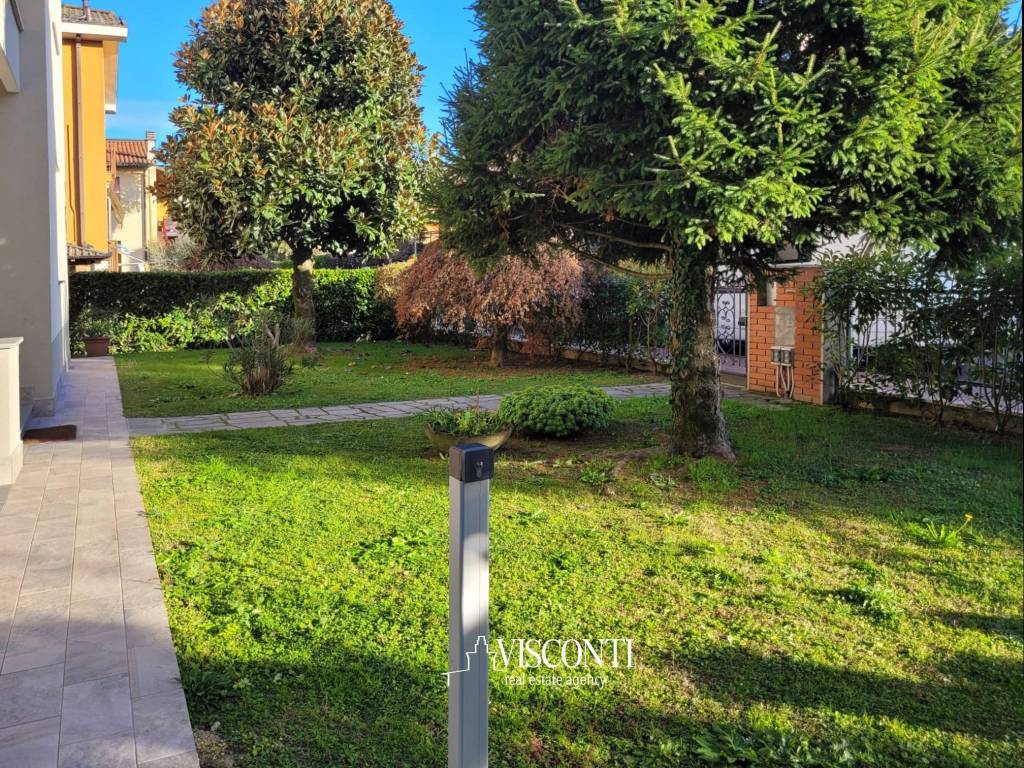 Villa a Cusago in Via Dossi, 6 - Foto 5