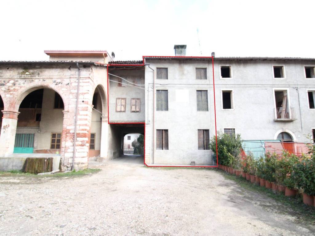 Casa indipendente a Valdagno in Via del Lavoro - Foto 2