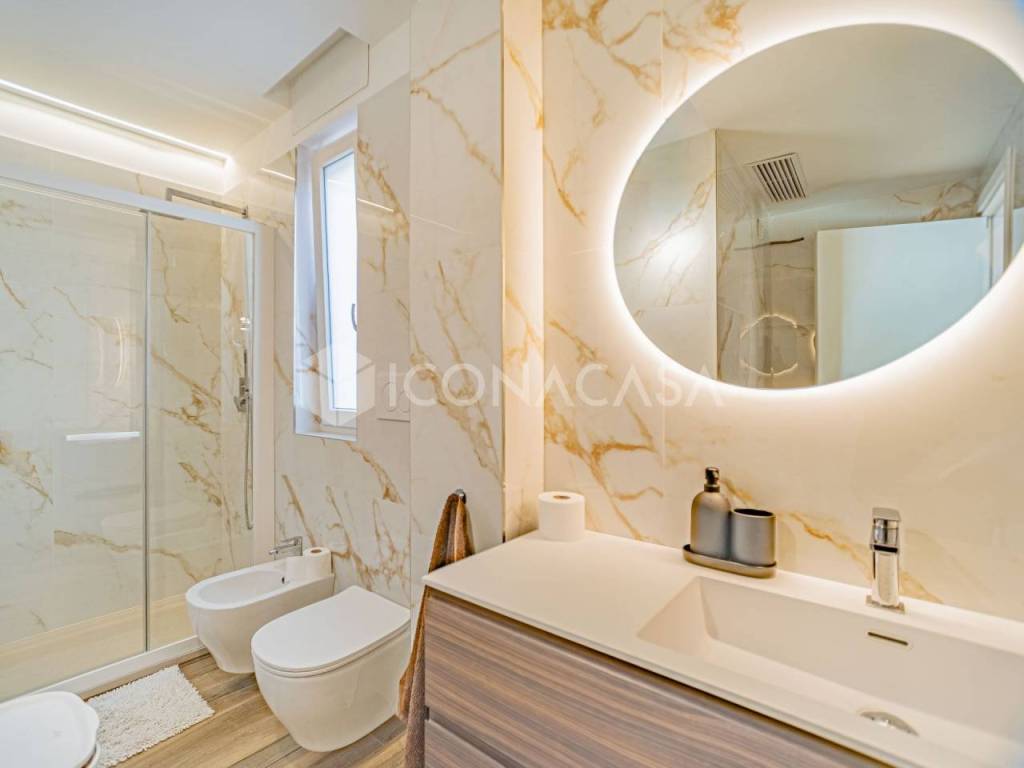 Appartamento a Bari in Via Francesco Cilea, 17 - Foto 5