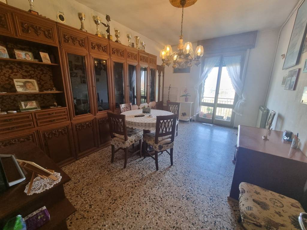 Appartamento a Limbiate in Via Giovane Italia - Foto 2