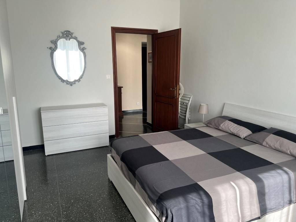Appartamento a Genova in Via Talamone, 18 - Foto 3