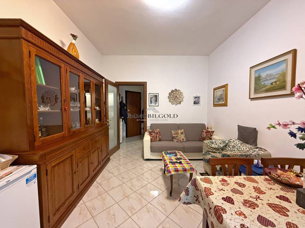 Appartamento a Abbiategrasso in Via Privata Cocini - Foto 2