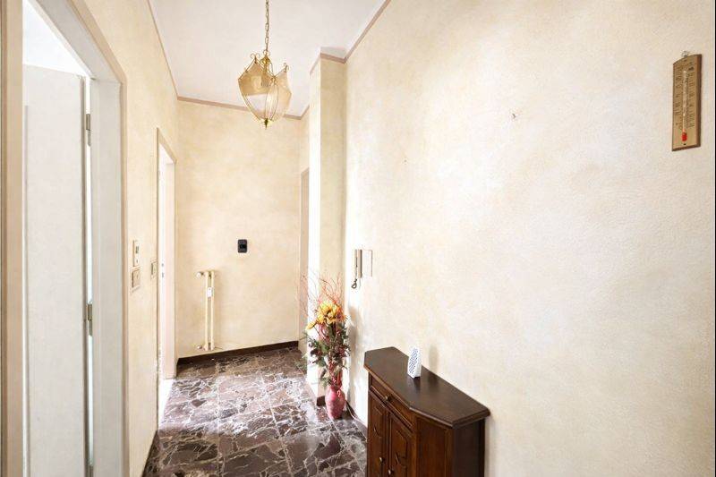 Appartamento a Santo stefano belbo in Largo 4 Novembre - Foto 5
