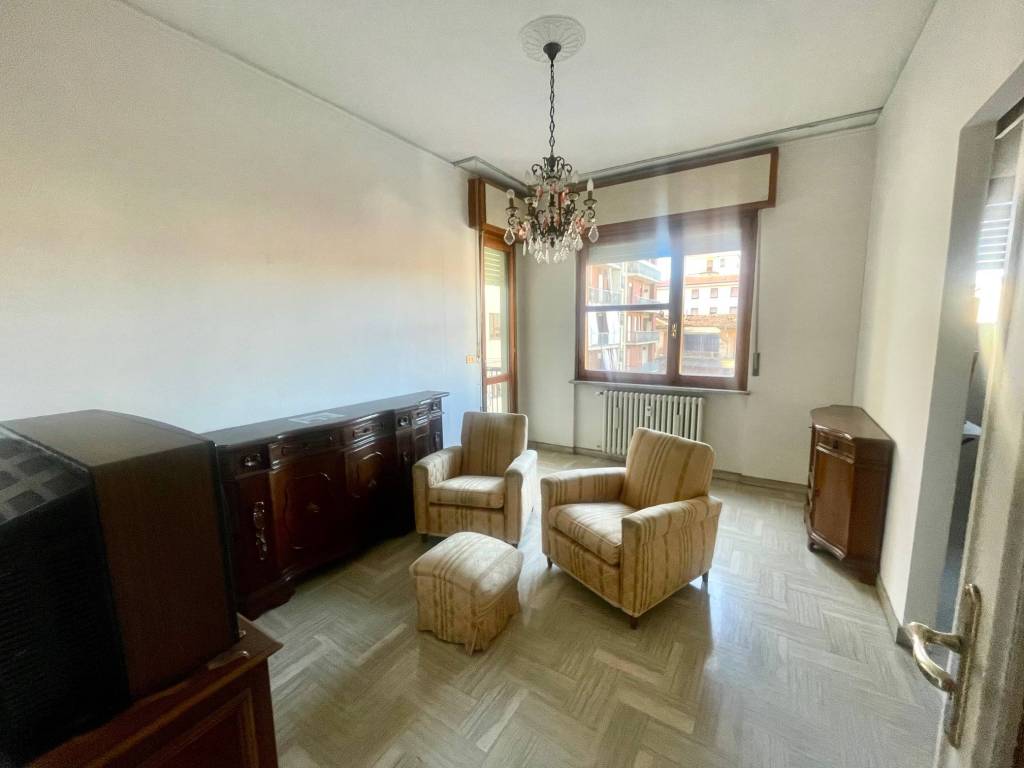 Appartamento a Asti in Via San Giuseppe Cafasso, 19 - Foto 4