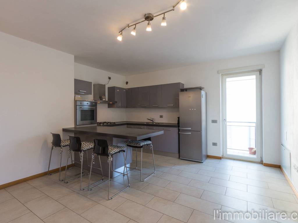 Appartamento a Verona in Via Saval, 3 - Foto 2