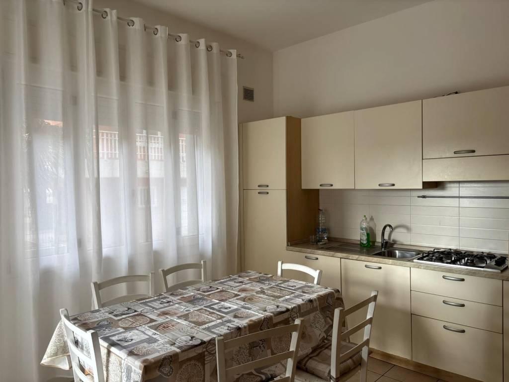 Appartamento a Jesolo in Via Padova, 31 - Foto 2