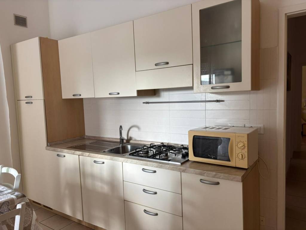 Appartamento a Jesolo in Via Padova, 31 - Foto 5