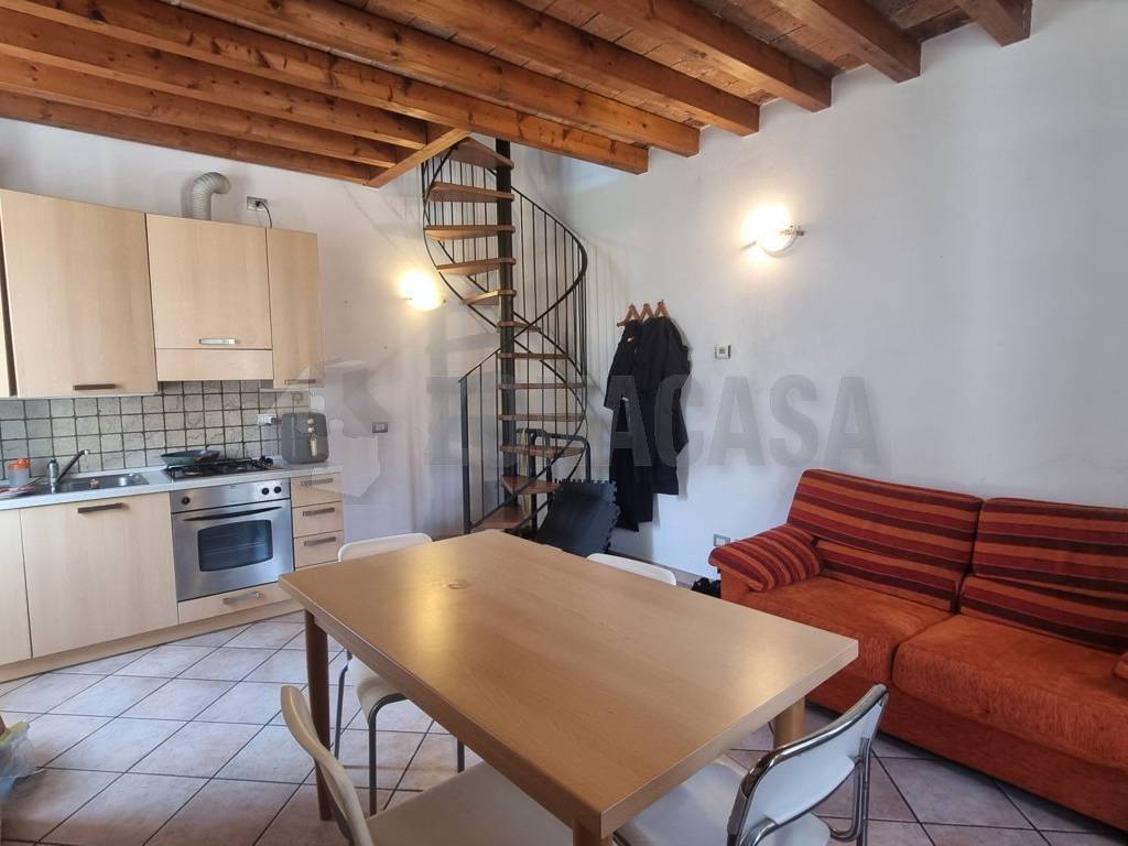 Appartamento a Samarate in Via San Protaso - Foto 4