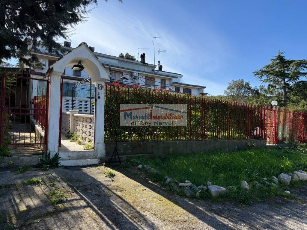 Villetta a schiera a Cassano delle murge in Contrada Colle Sereno - Foto 2