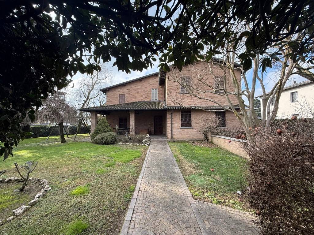 Villa a Zelo buon persico in Via Dante Alighieri - Foto 4