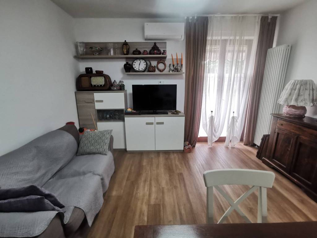 Appartamento a Prato in Via Aldo Capitini - Foto 2