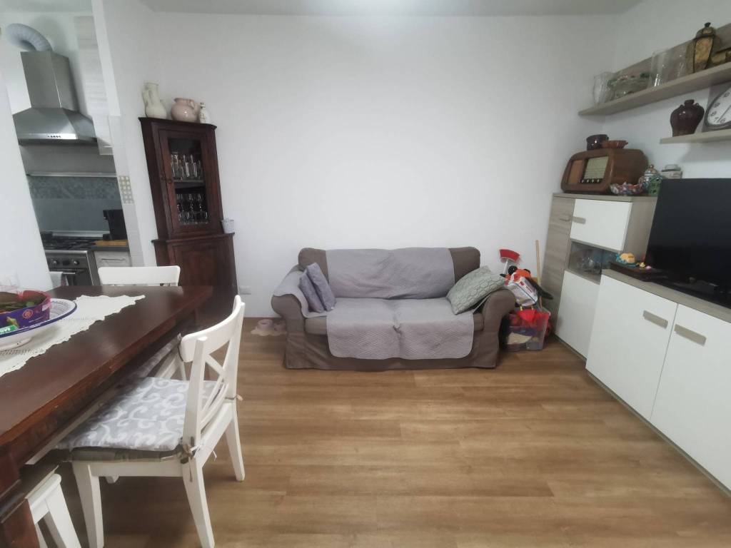 Appartamento a Prato in Via Aldo Capitini - Foto 3