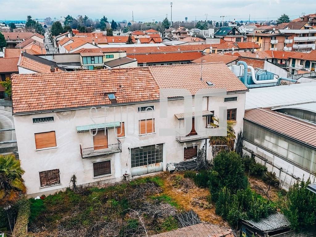 Casa indipendente a Cesano maderno in Via Alessandro Manzoni - Foto 4