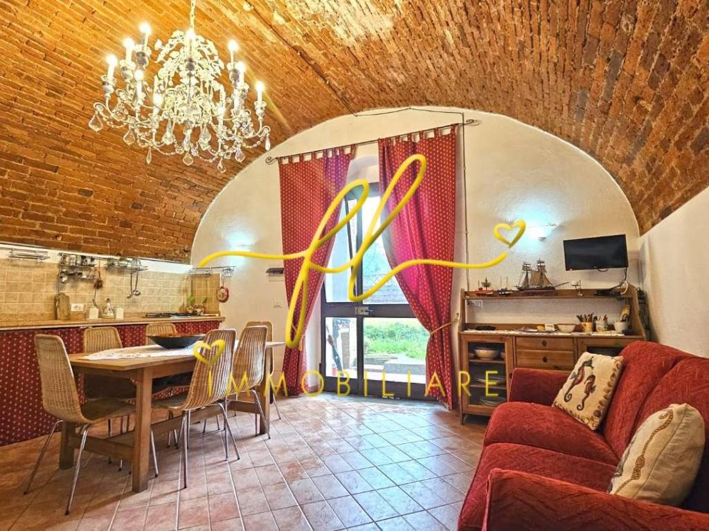 Appartamento a Castagneto carducci in Via Pari, - Foto 2