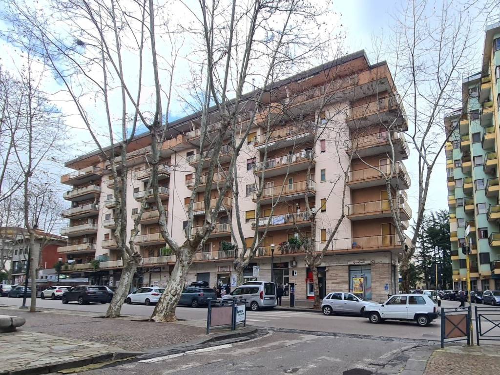 Appartamento a Eboli in Viale Giovanni Amendola, 99 - Foto 2