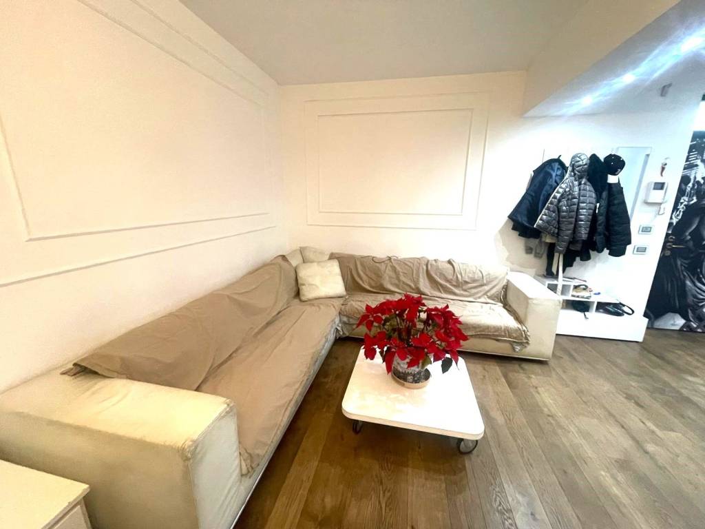 Appartamento a Parabiago in Via San Michele, 57 - Foto 2