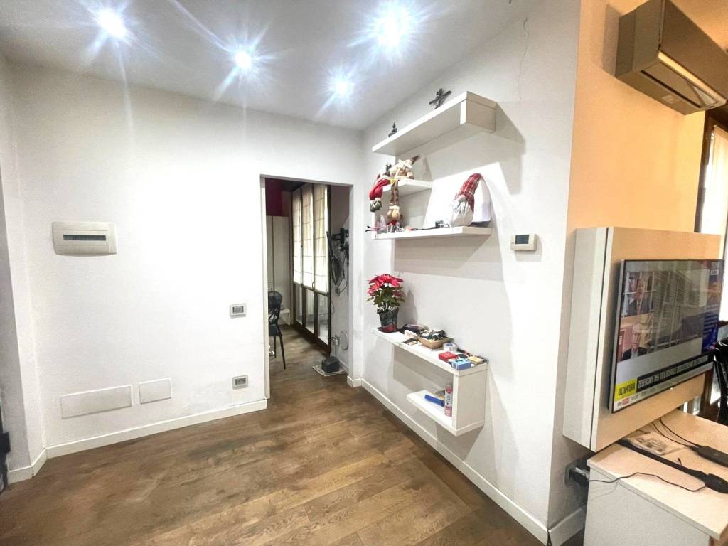 Appartamento a Parabiago in Via San Michele, 57 - Foto 3