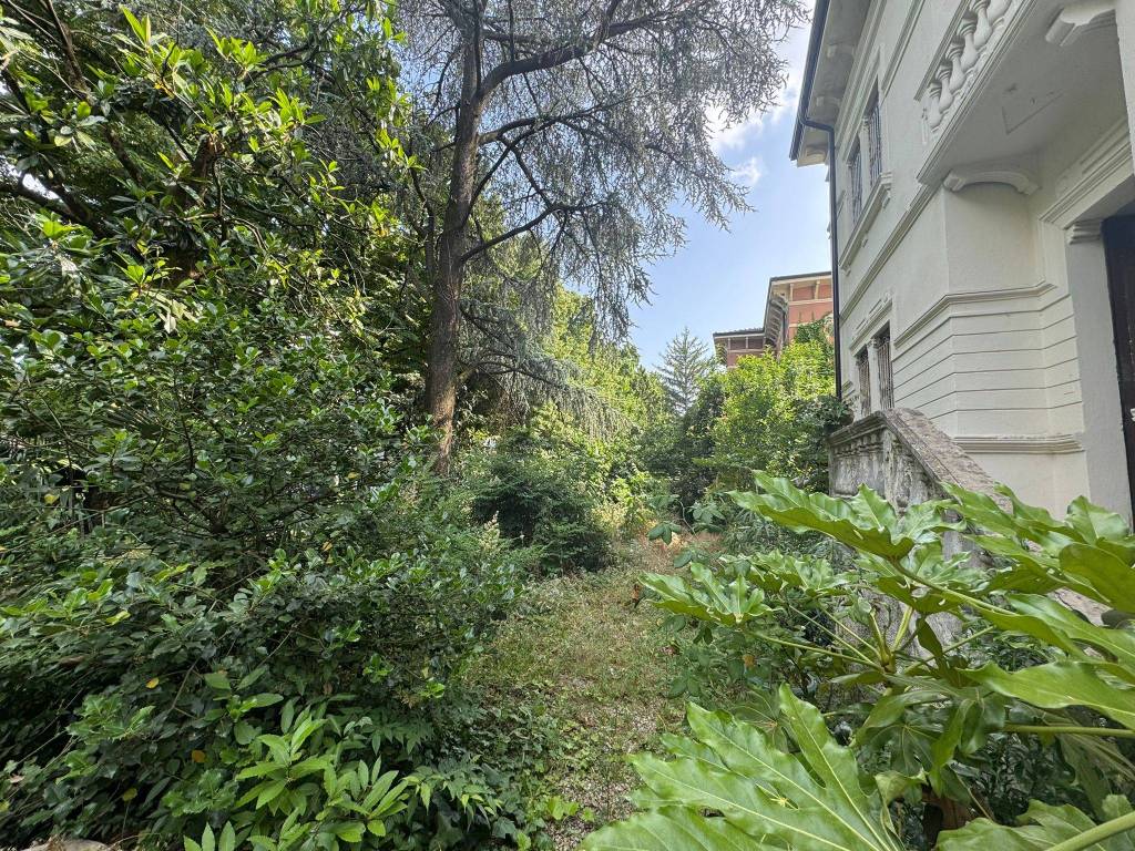 Villa a Verona in Viale Alessandro Manzoni - Foto 2