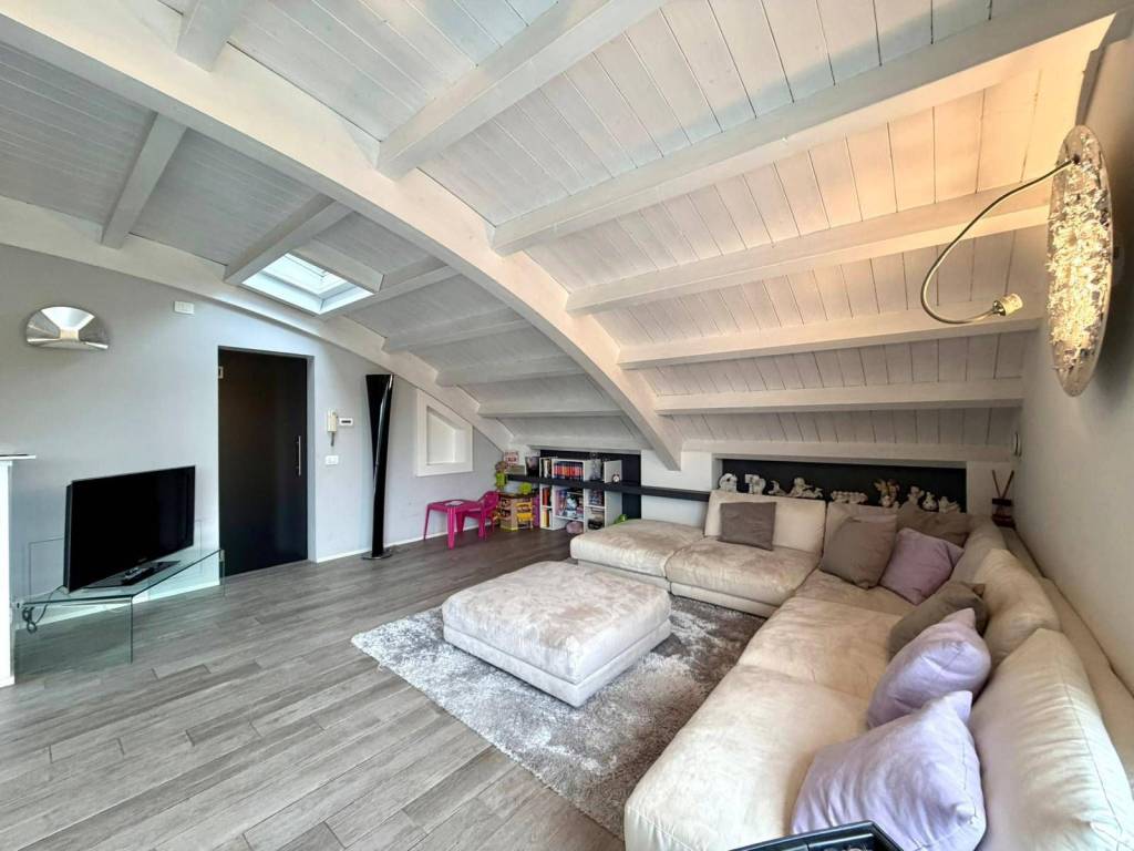 Attico / mansarda a Gorle in Via Daste e Spalenga - Foto 3