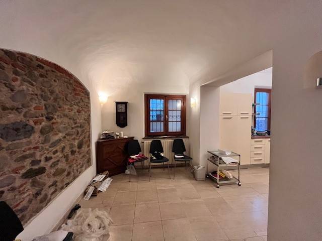 Casa indipendente a Agliana in Piazza 4 Novembre - Foto 2