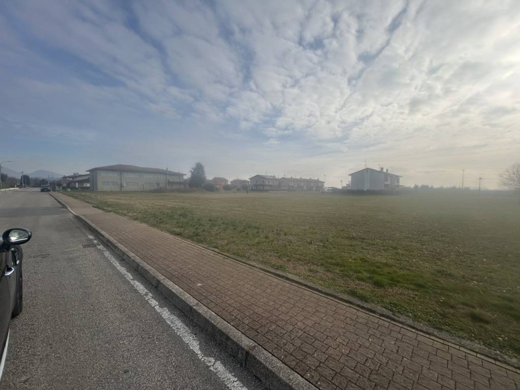 Terreno a Albettone in Via Monte Grappa, Albettone (VI) - Foto 4