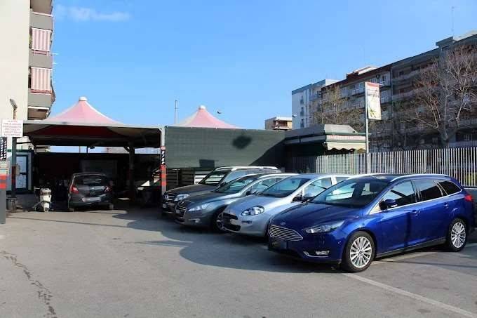 Box / garage a Bari in VIA PEUCETIA, 26 - Foto 3