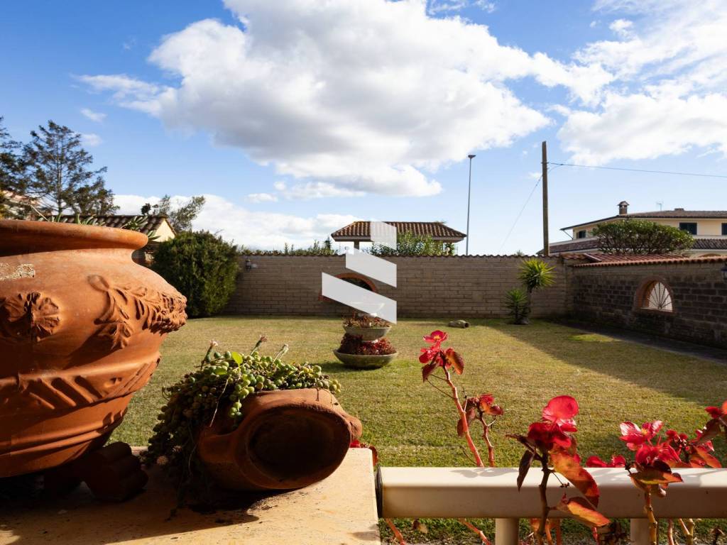 Villa a Anzio in Via Giovanni Paisiello - Foto 4