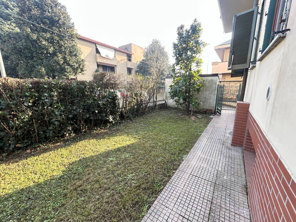 Appartamento a Lissone in Via Adda, 3 - Foto 2