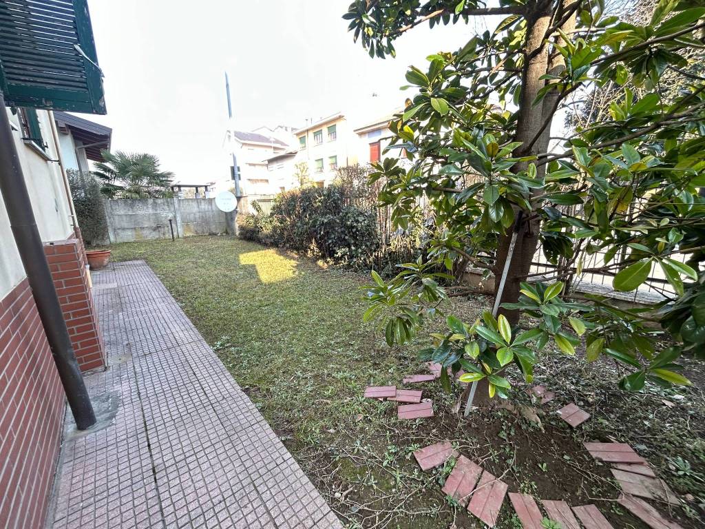 Appartamento a Lissone in Via Adda, 3 - Foto 5
