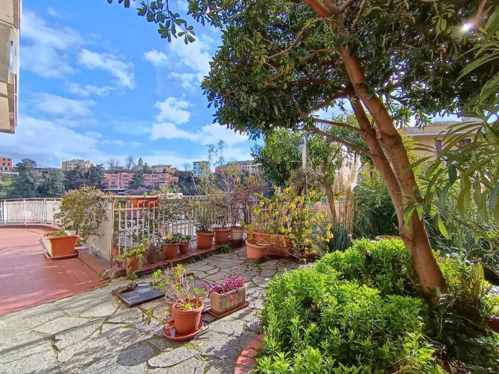 Appartamento a Genova in Corso Luigi Andrea Martinetti - Foto 5