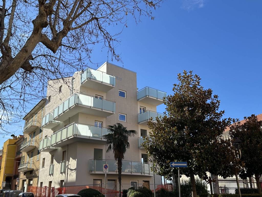 Appartamento a Albenga in Viale Italia, 8 - Foto 2