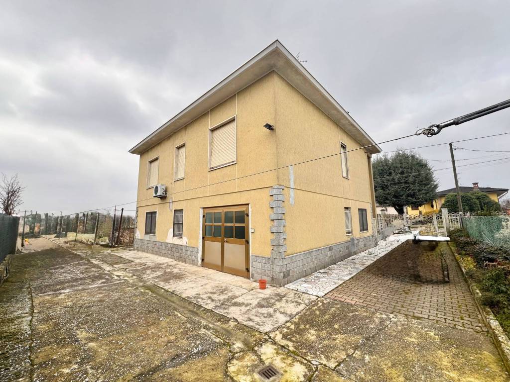 Villa a Gambolò in Via Silvio Mario Rozza, 10 - Foto 2