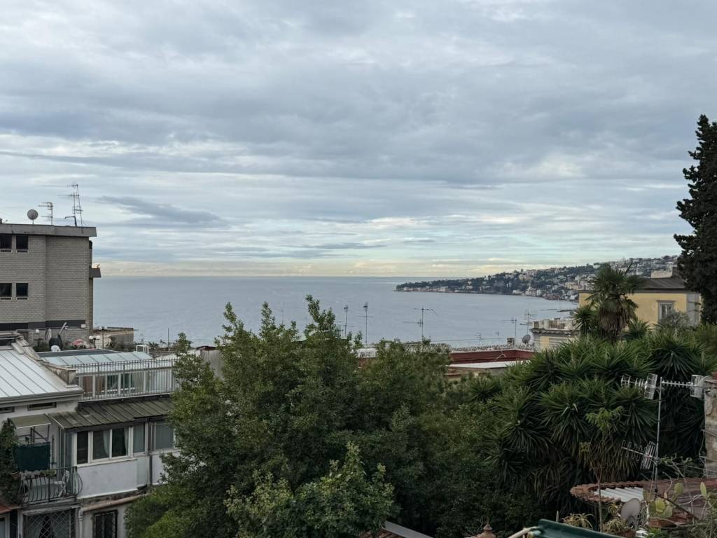 Appartamento a Napoli in Gradini San Nicola da Tolentino - Foto 2
