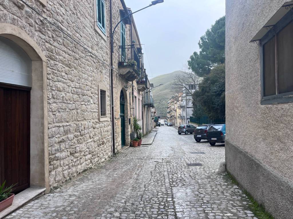 Immobile a Palazzo adriano in Via Armando Diaz, 5 - Foto 3