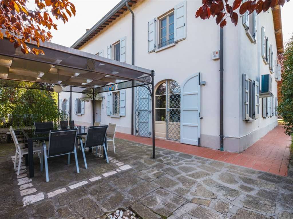 Villa a Carpi in VIA SAN GIACOMO, 47 - Foto 2