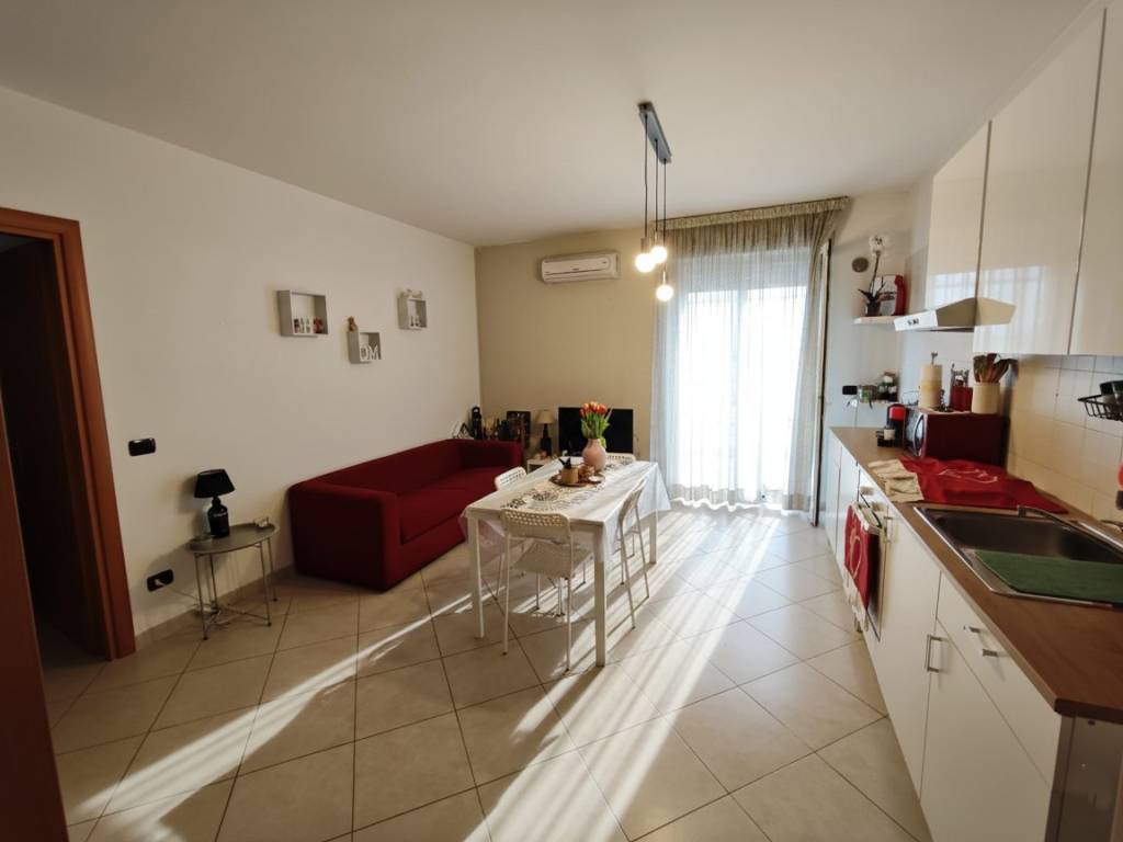 Appartamento a Bari in Via Pietro Capruzzi - Foto 5