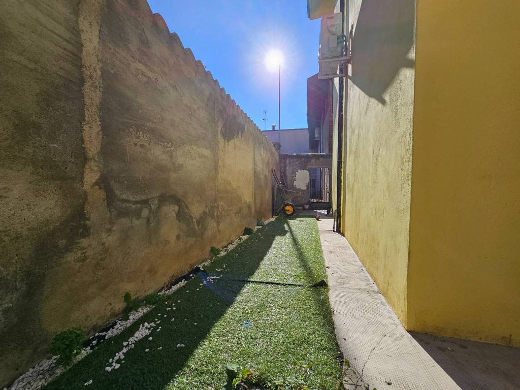 Appartamento a Mesero in Via Guglielmo Marconi - Foto 2