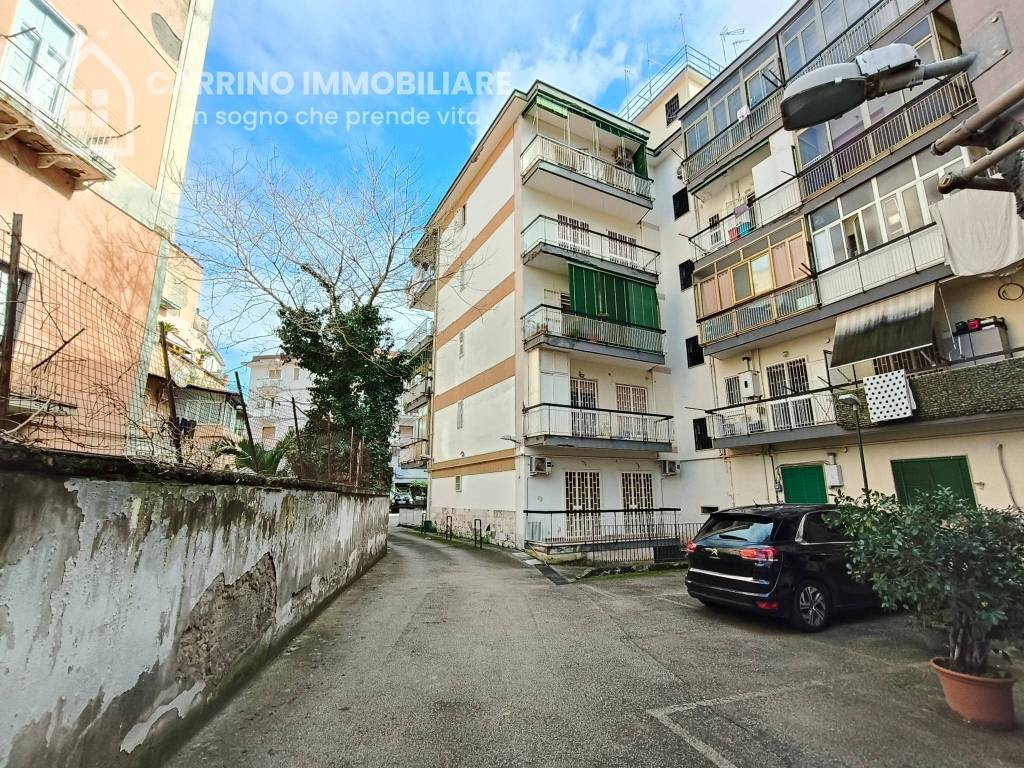 Box / garage a Portici in Via Vittorio Emanuele, 7 - Foto 5