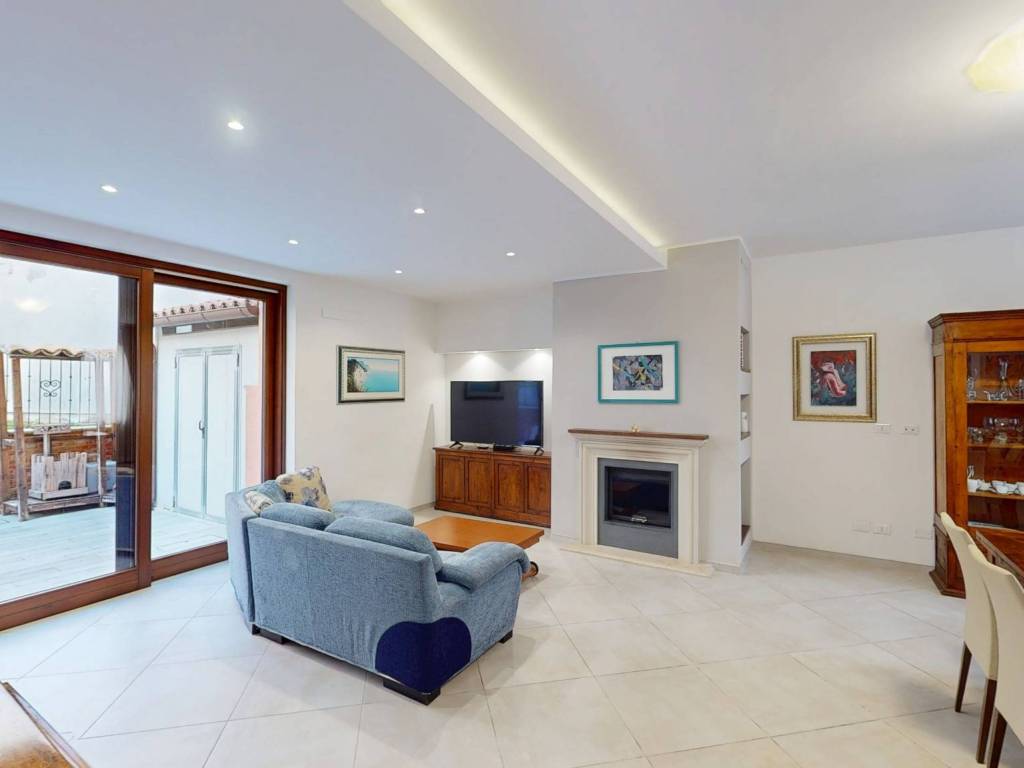 Villa a Falconara marittima in Via Pietro Gori - Foto 3