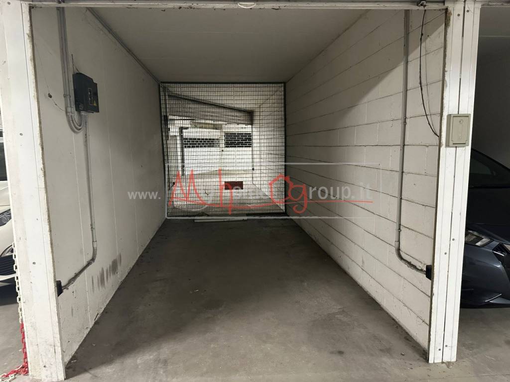 Box / garage a Padova in Via Altinate - Foto 3