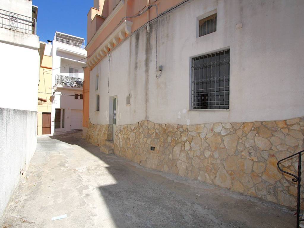 Appartamento a Matino in Via De Filippo - Foto 3